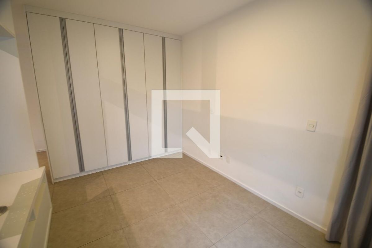 Apartamento à Venda - Bosque, 1 Quarto,  44 m2 em , Campinas - sp | SoloBR