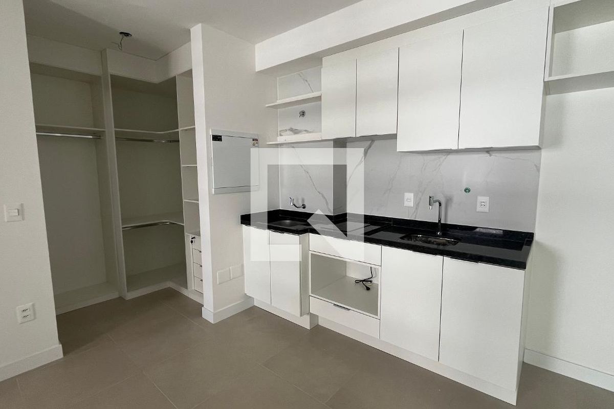 Apartamento à Venda - Bosque, 1 Quarto,  46 m2 em , Campinas - sp | SoloBR