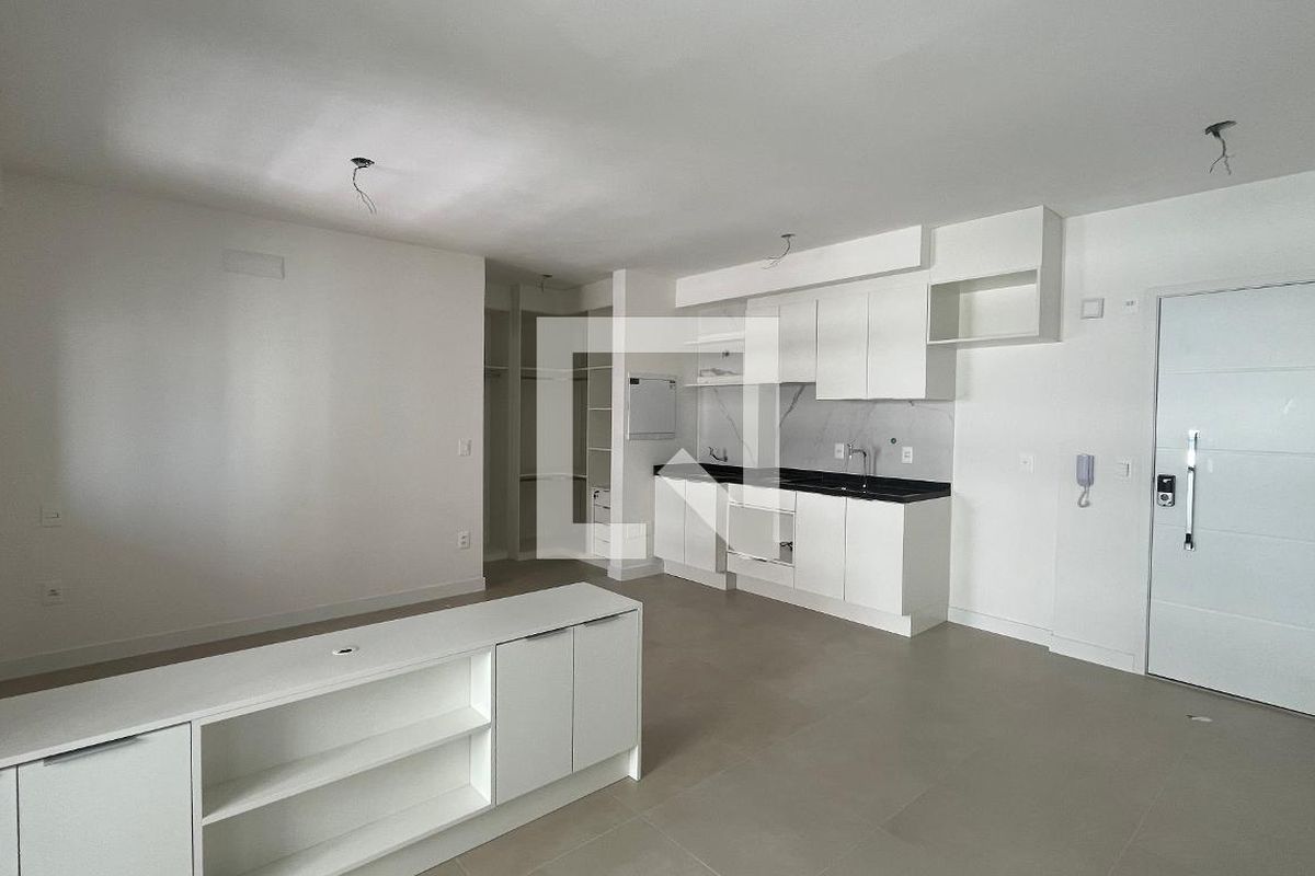 Apartamento à Venda - Bosque, 1 Quarto,  46 m2 em , Campinas - sp | SoloBR