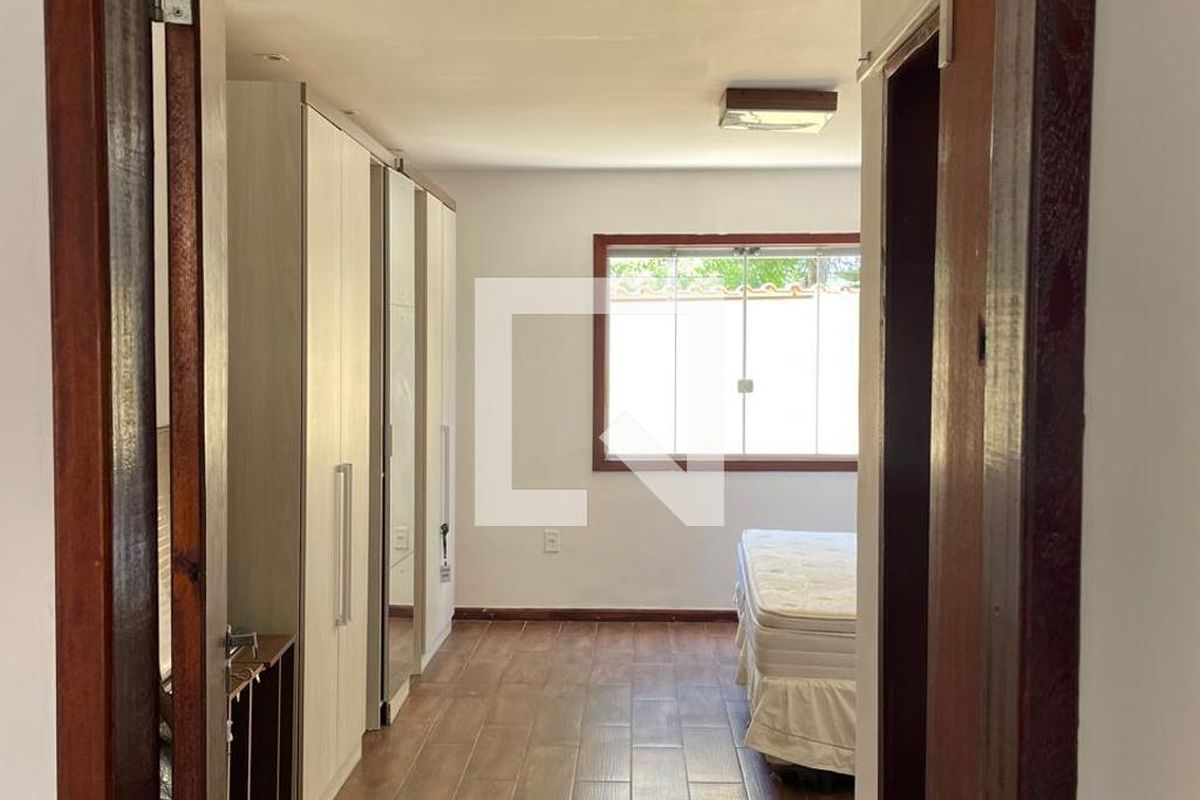 Casa, 3 quartos, 287 m² - Foto 56