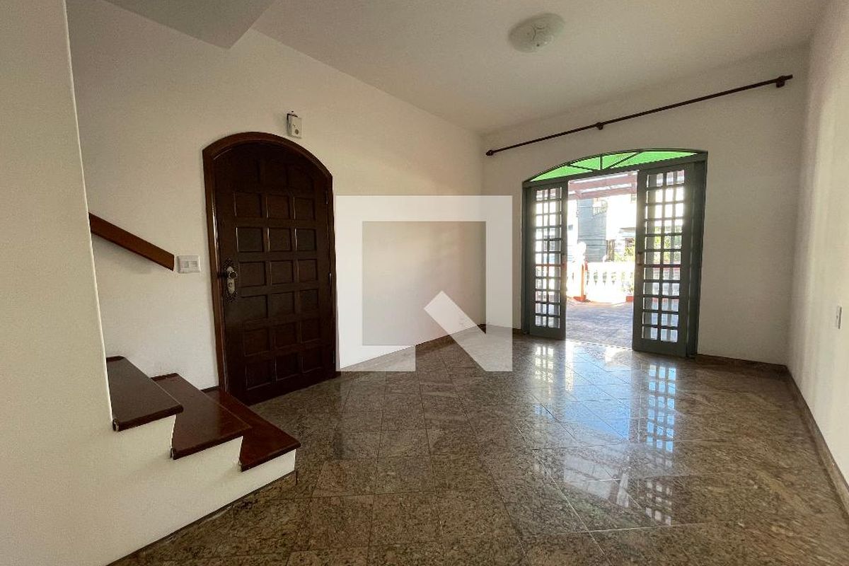 Casa, 3 quartos, 150 m² - Foto 2