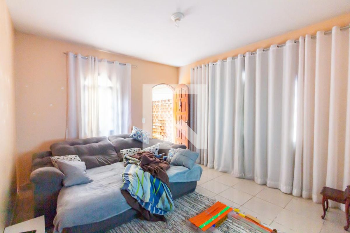 Casa, 3 quartos, 150 m² - Foto 2