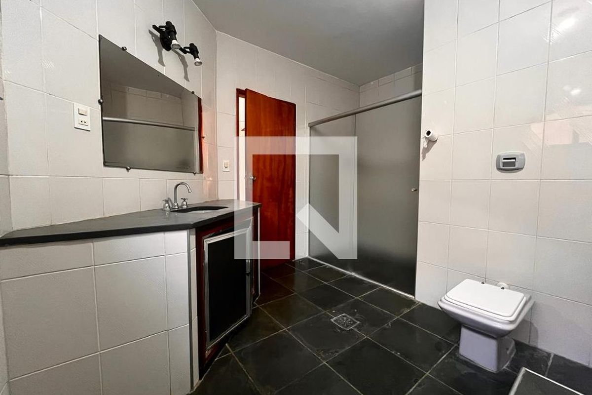 Casa à Venda - Jardim Santana, 3 Quartos,  355 m2 em , Campinas - sp | SoloBR