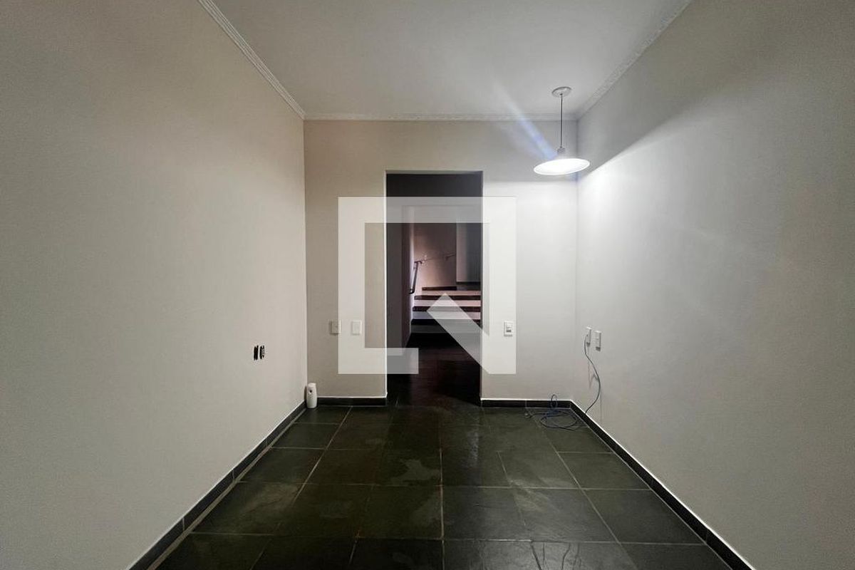 Casa à Venda - Jardim Santana, 3 Quartos,  355 m2 em , Campinas - sp | SoloBR