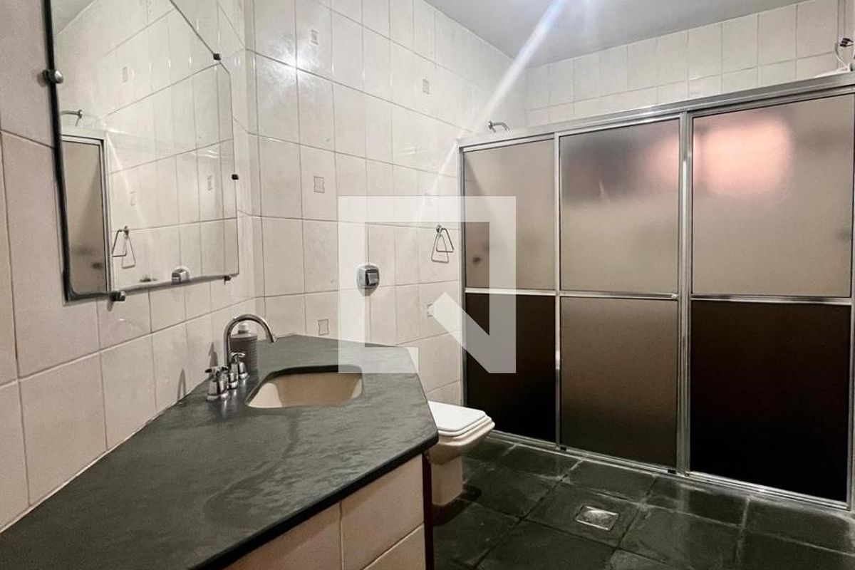 Casa à Venda - Jardim Santana, 3 Quartos,  355 m2 em , Campinas - sp | SoloBR