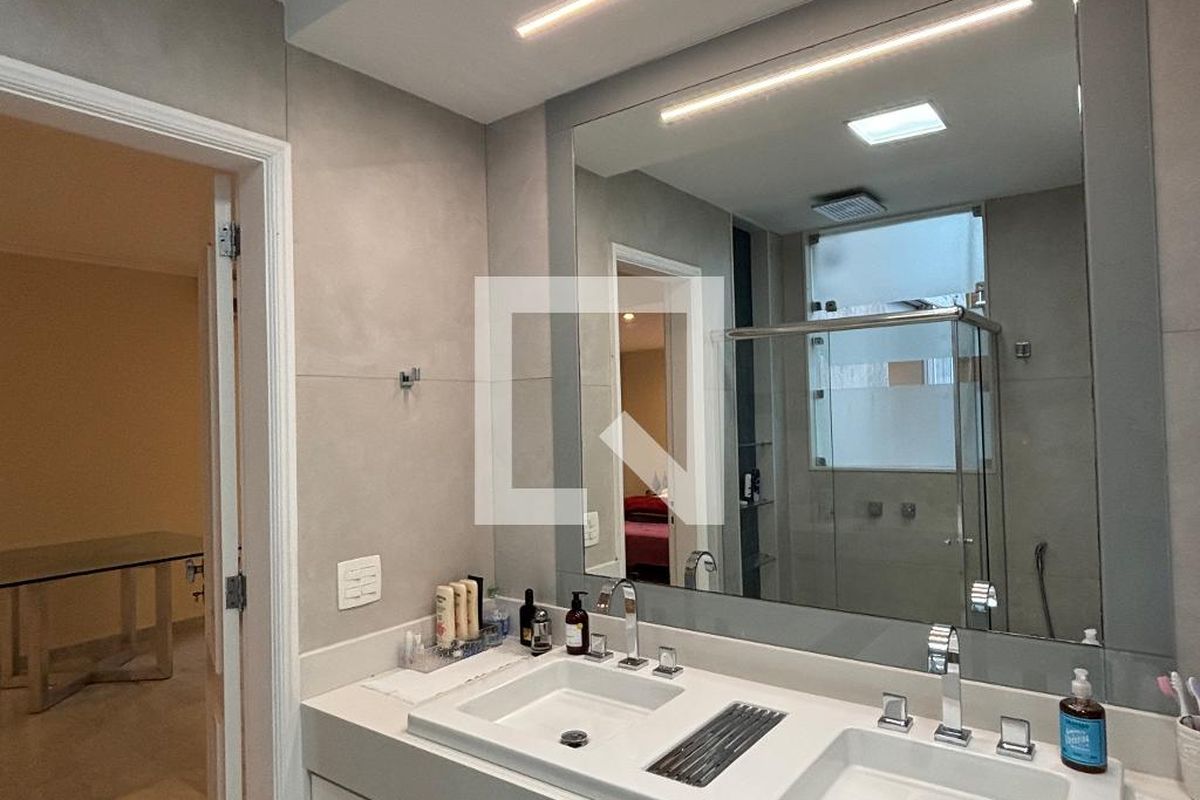 Apartamento, 4 quartos, 254 m² - Foto 64