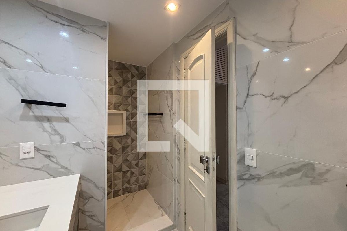 Apartamento, 4 quartos, 254 m² - Foto 46