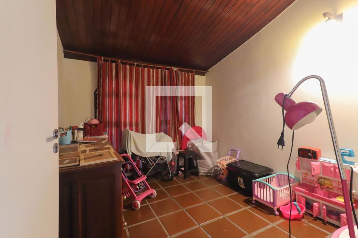 Casa, 5 quartos, 300 m² - Foto 64
