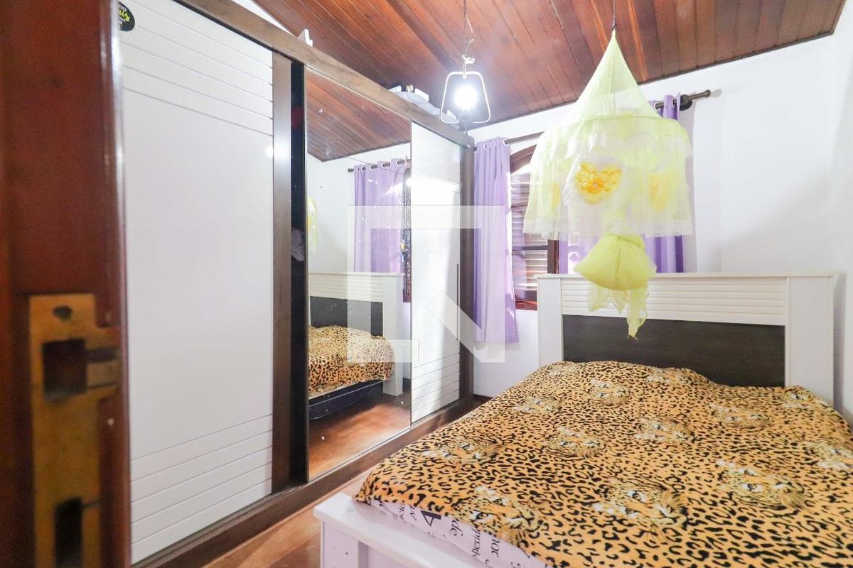 Casa, 5 quartos, 300 m² - Foto 40