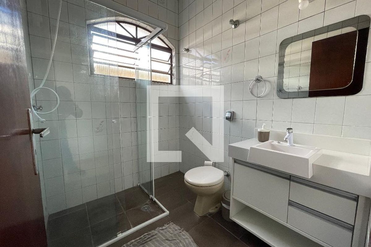 Casa, 3 quartos, 200 m² - Foto 75
