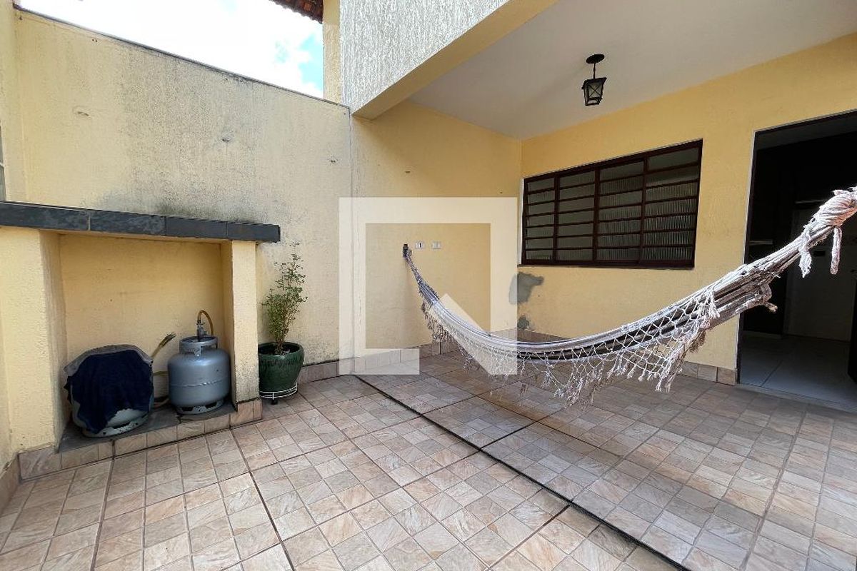 Casa, 3 quartos, 200 m² - Foto 111
