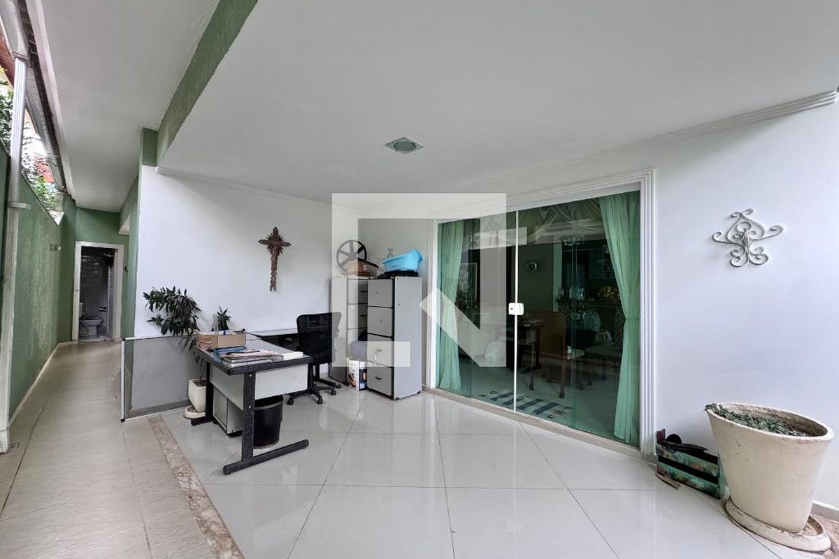 Casa, 4 quartos, 280 m² - Foto 158