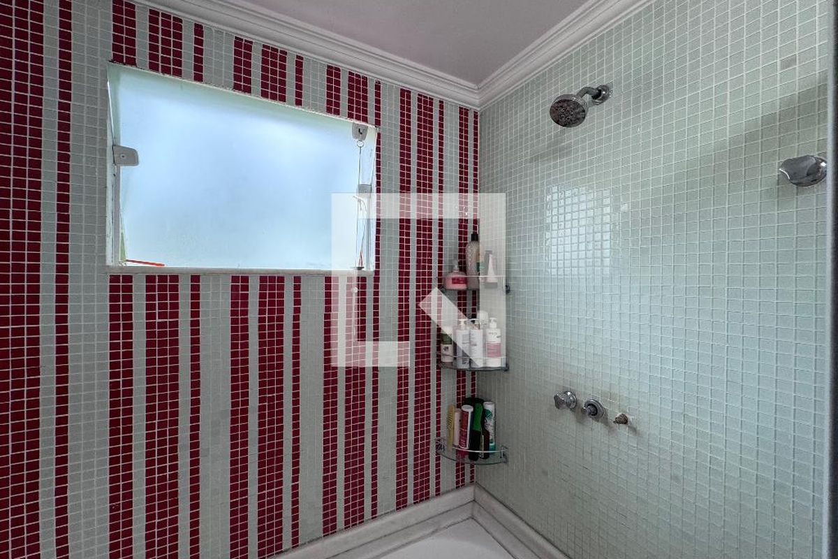 Casa, 4 quartos, 280 m² - Foto 52