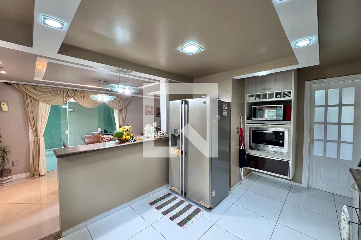 Casa, 4 quartos, 280 m² - Foto 86