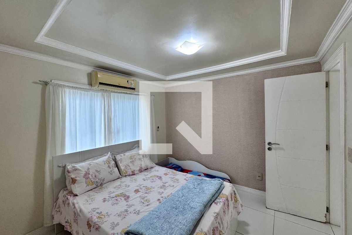 Casa, 4 quartos, 280 m² - Foto 60