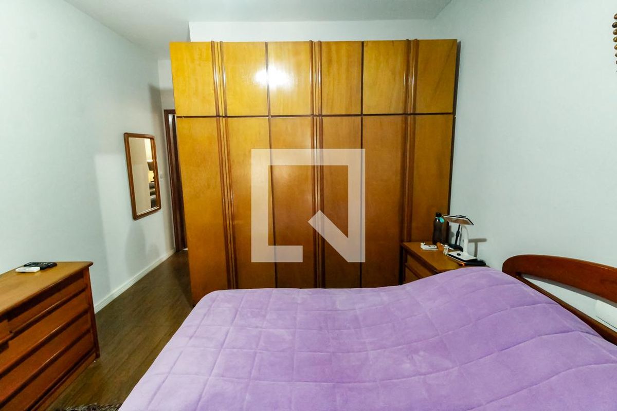 Casa, 4 quartos, 250 m² - Foto 38