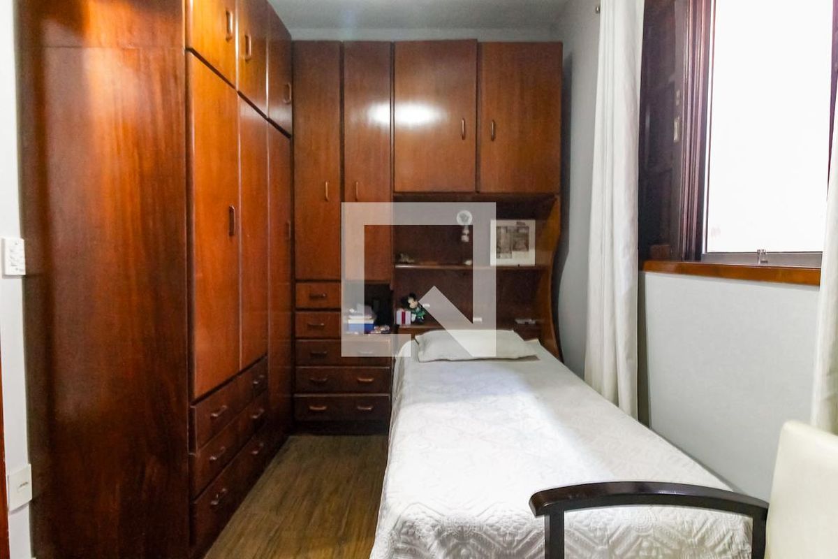 Casa, 4 quartos, 250 m² - Foto 18
