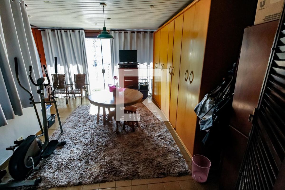 Casa, 4 quartos, 250 m² - Foto 50