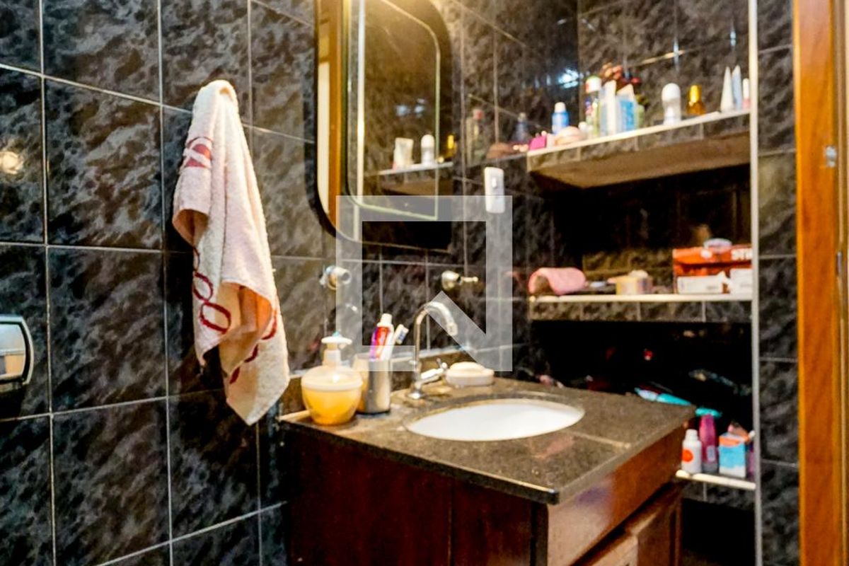 Casa, 4 quartos, 232 m² - Foto 40