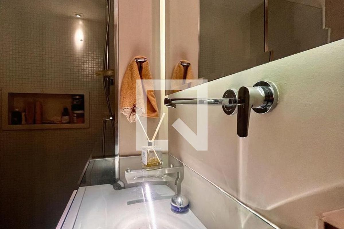 Apartamento à Venda - Cambuí, 2 Quartos,  140 m2 em , Campinas - sp | SoloBR