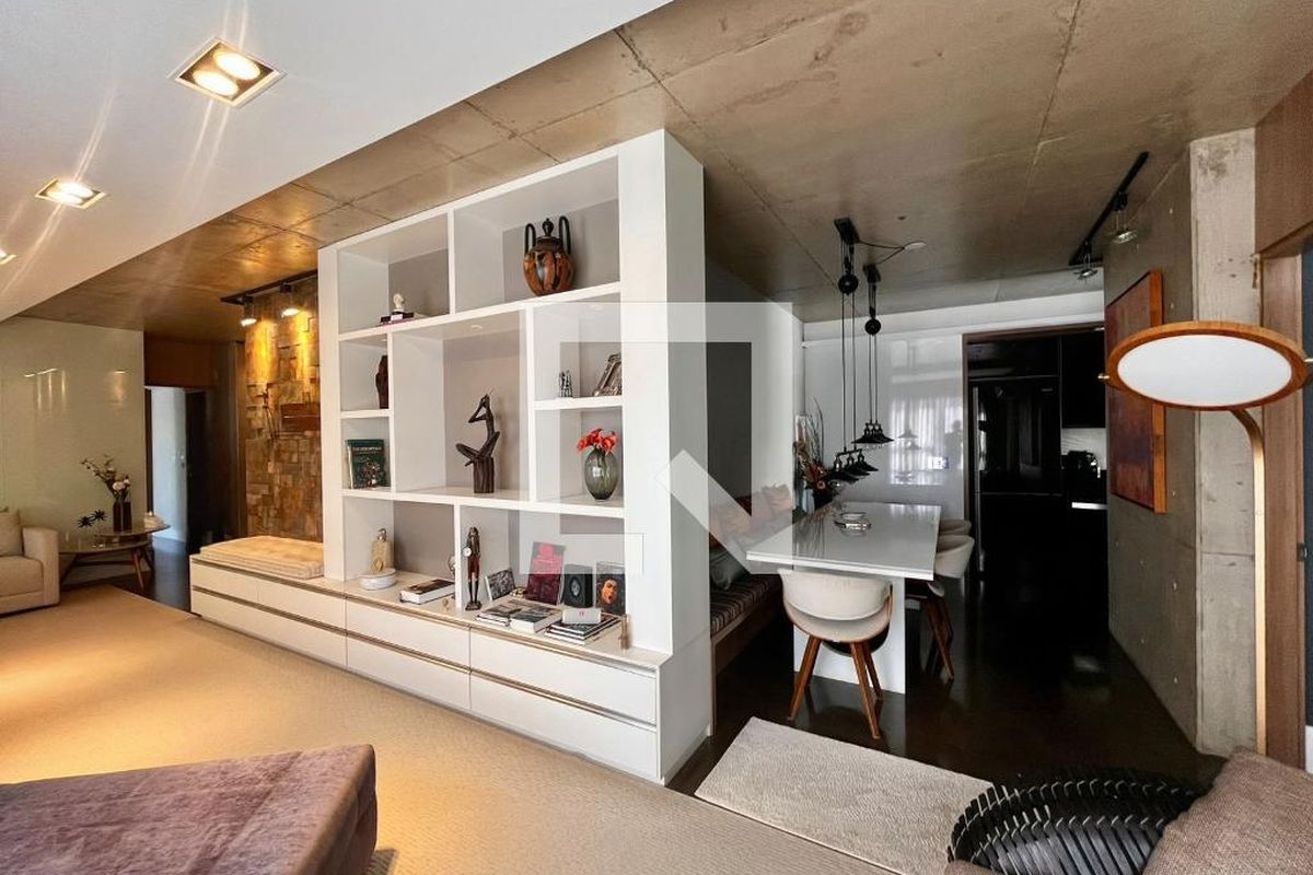 Apartamento à Venda - Cambuí, 2 Quartos,  140 m2 em , Campinas - sp | SoloBR