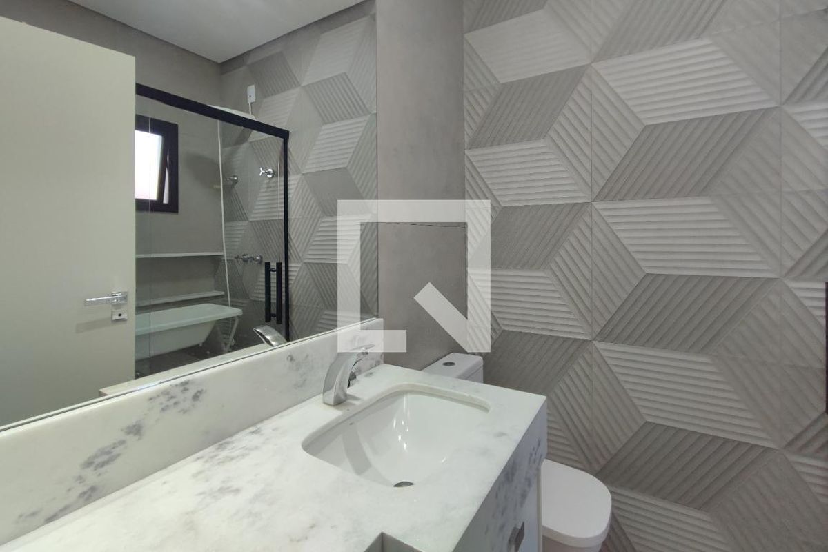 Casa à Venda - Swiss Park, 4 Quartos,  340 m2 em , Campinas - sp | SoloBR