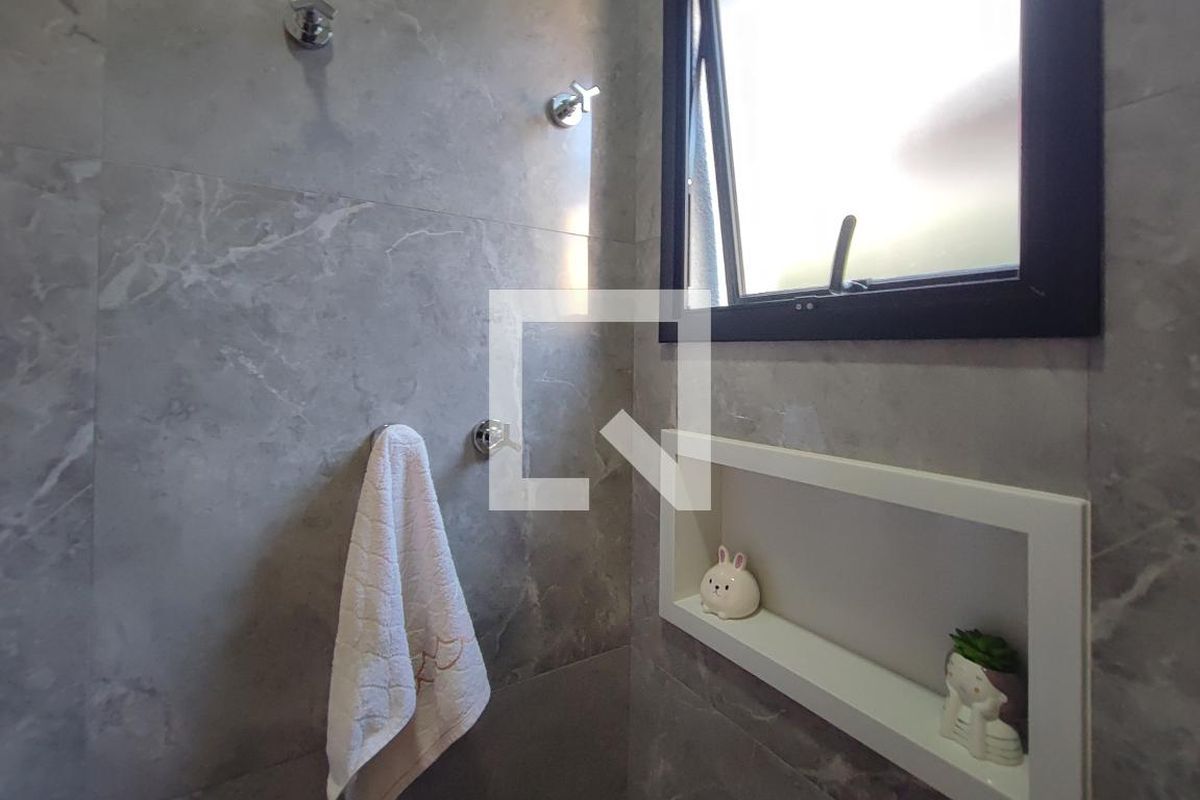 Casa à Venda - Swiss Park, 4 Quartos,  340 m2 em , Campinas - sp | SoloBR