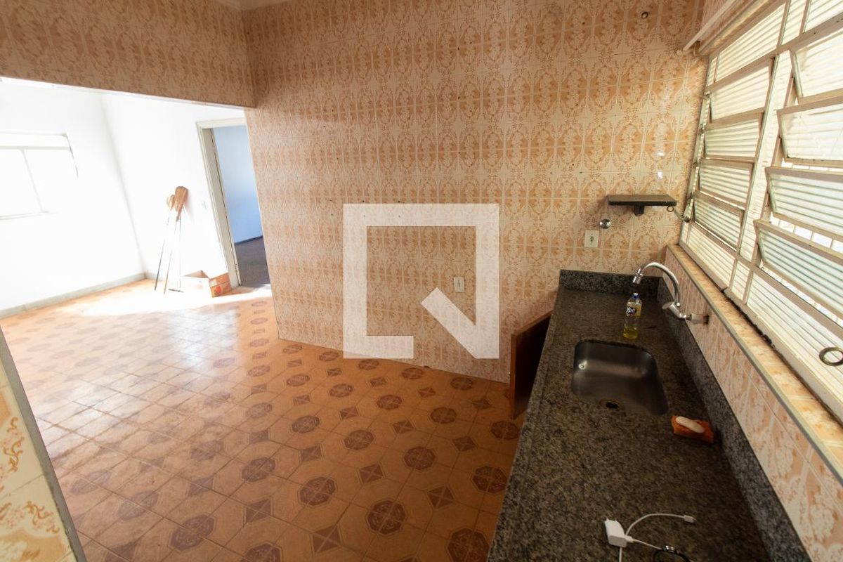 Casa à Venda - Barão Geraldo - Centro, 3 Quartos,  170 m2 em , Campinas - sp | SoloBR