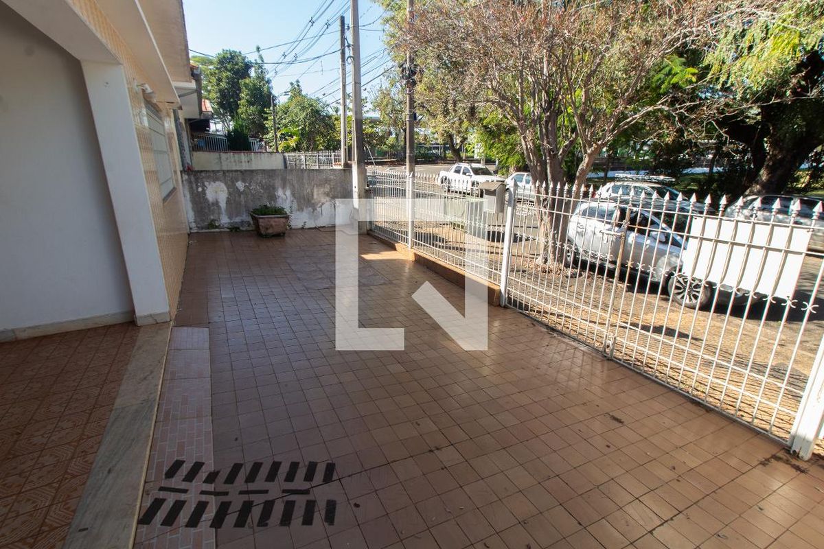 Casa à Venda - Barão Geraldo - Centro, 3 Quartos,  170 m2 em , Campinas - sp | SoloBR