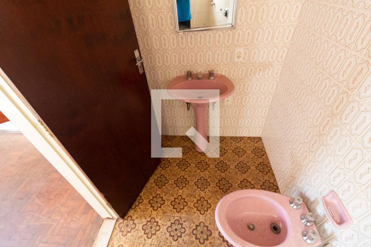 Casa à Venda - Barão Geraldo - Centro, 3 Quartos,  170 m2 em , Campinas - sp | SoloBR