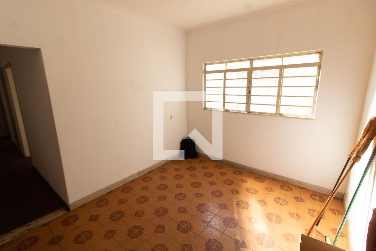 Casa à Venda - Barão Geraldo - Centro, 3 Quartos,  170 m2 em , Campinas - sp | SoloBR