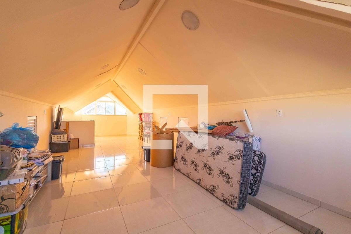 Casa, 4 quartos, 270 m² - Foto 102