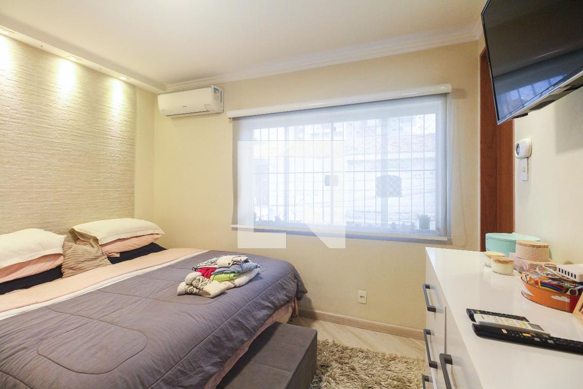 Casa, 3 quartos, 240 m² - Foto 34