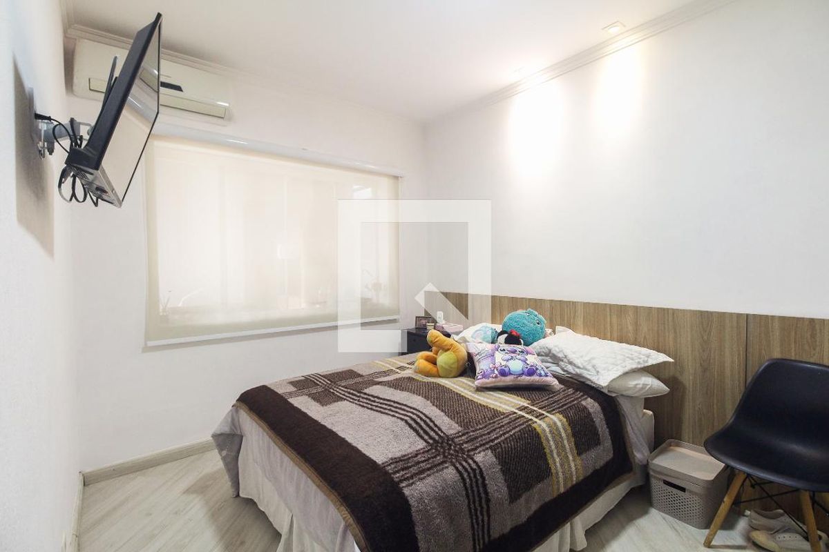 Casa, 3 quartos, 240 m² - Foto 26