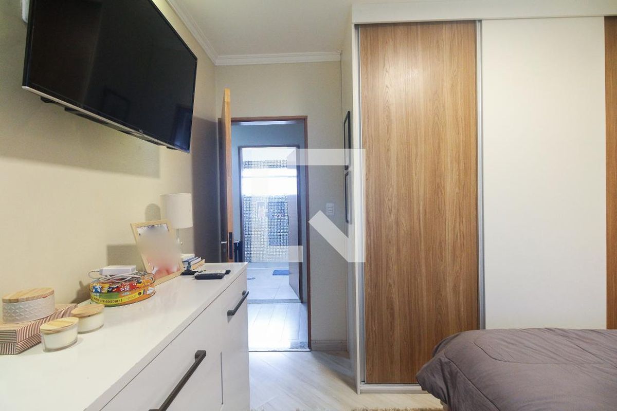 Casa, 3 quartos, 240 m² - Foto 38