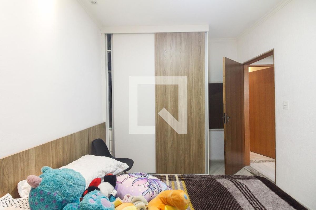 Casa, 3 quartos, 240 m² - Foto 32