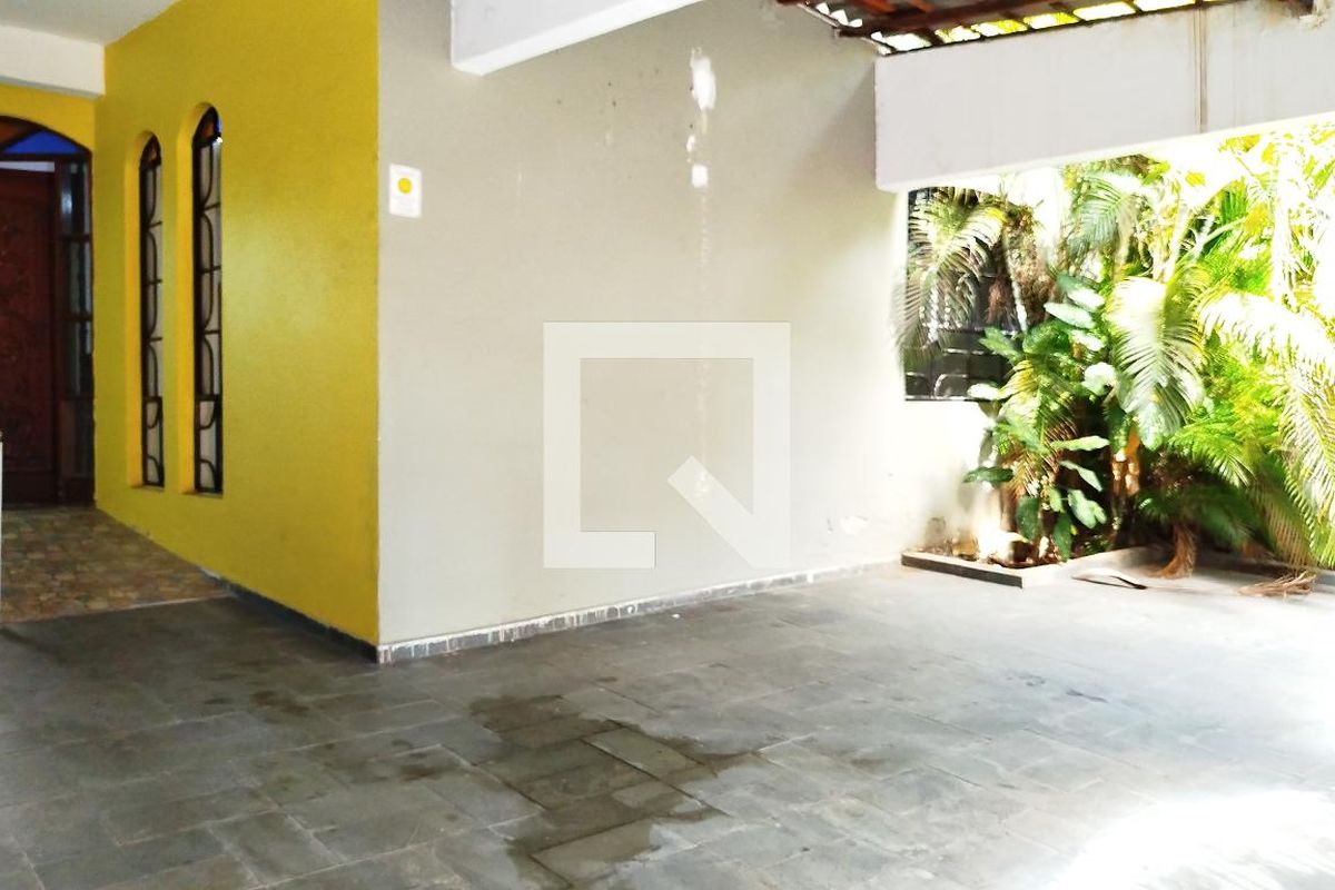 Casa, 3 quartos, 330 m² - Foto 142