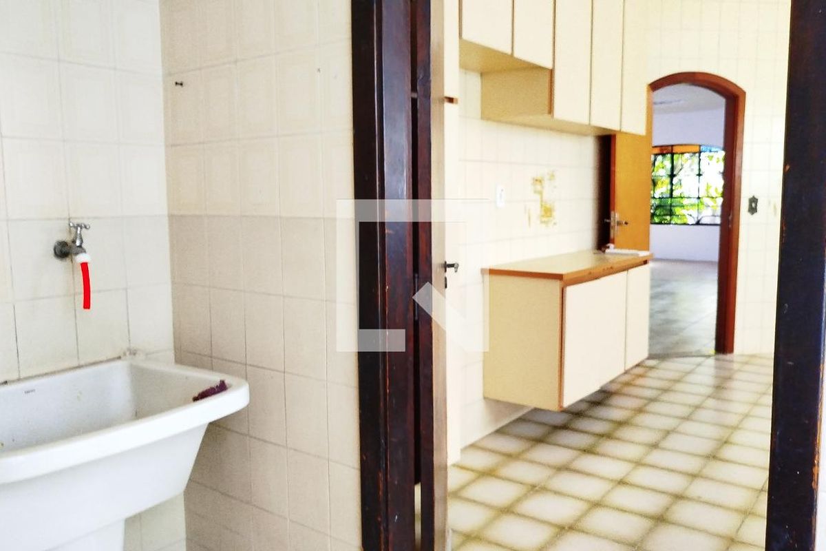 Casa, 3 quartos, 330 m² - Foto 100