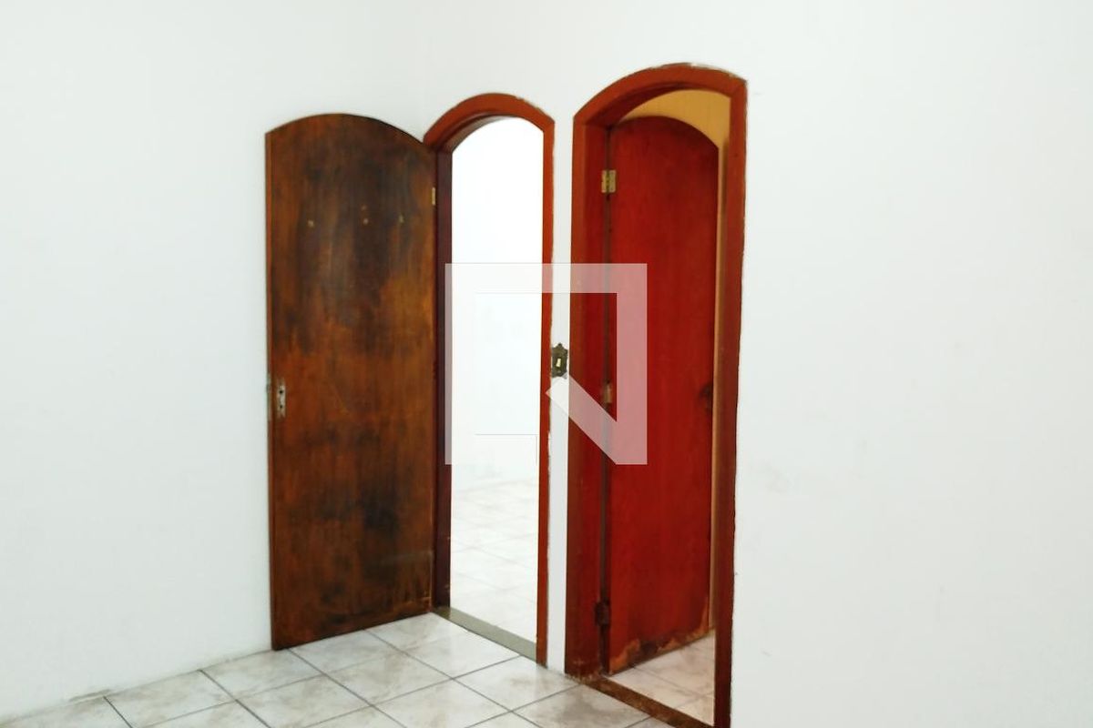 Casa, 3 quartos, 330 m² - Foto 68