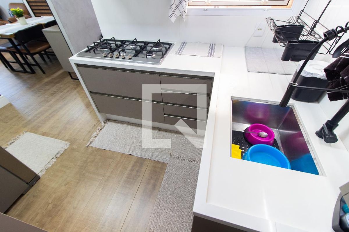 Apartamento à Venda - Lot. Alphaville Campinas, 4 Quartos,  137 m2 em , Campinas - sp | SoloBR