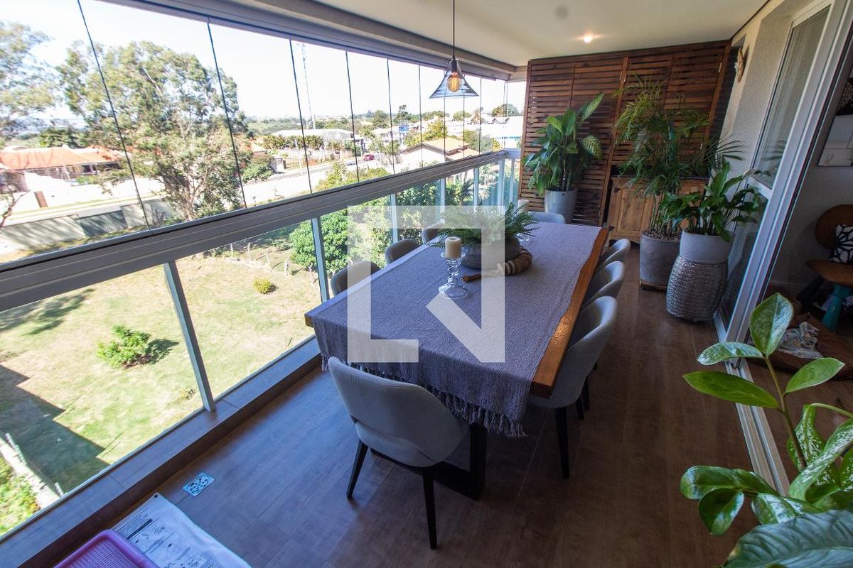 Apartamento à Venda - Lot. Alphaville Campinas, 4 Quartos,  137 m2 em , Campinas - sp | SoloBR