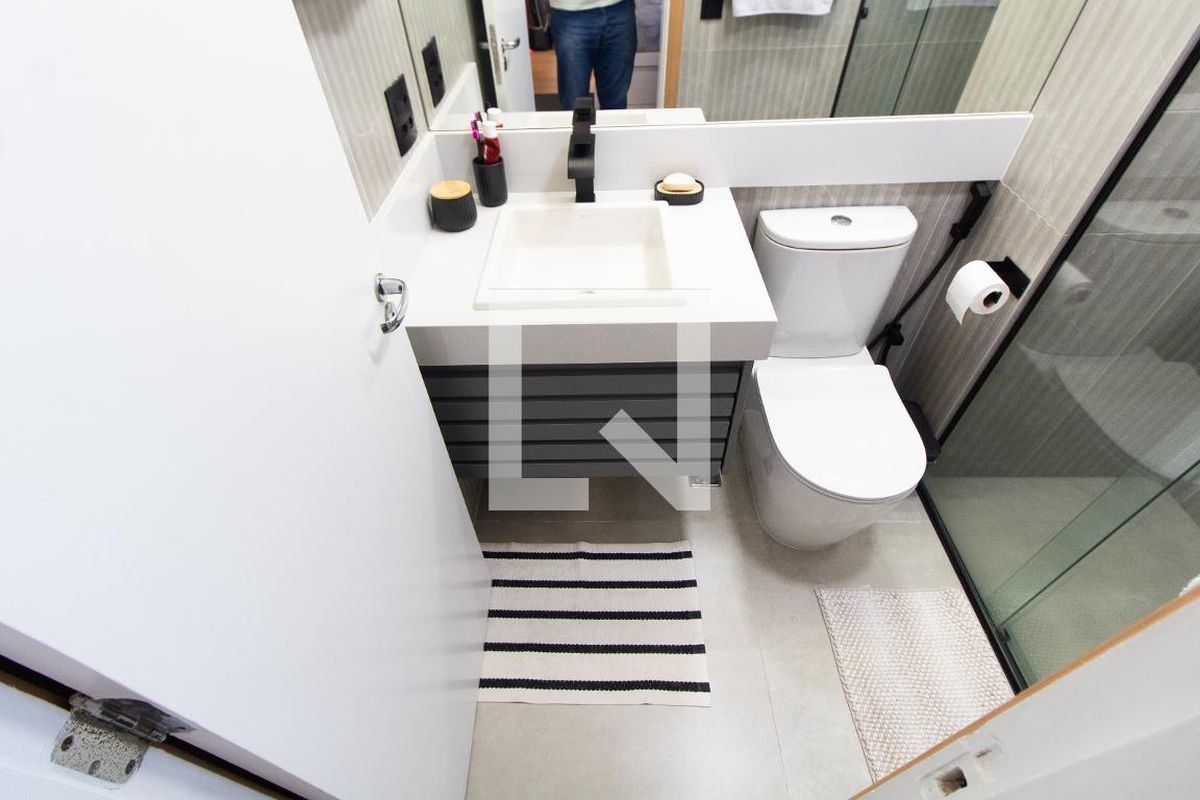 Apartamento à Venda - Lot. Alphaville Campinas, 4 Quartos,  137 m2 em , Campinas - sp | SoloBR