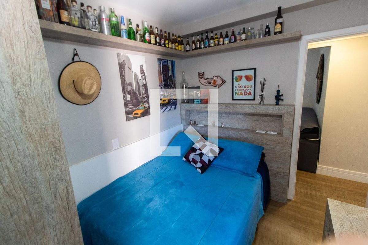 Apartamento à Venda - Lot. Alphaville Campinas, 4 Quartos,  137 m2 em , Campinas - sp | SoloBR