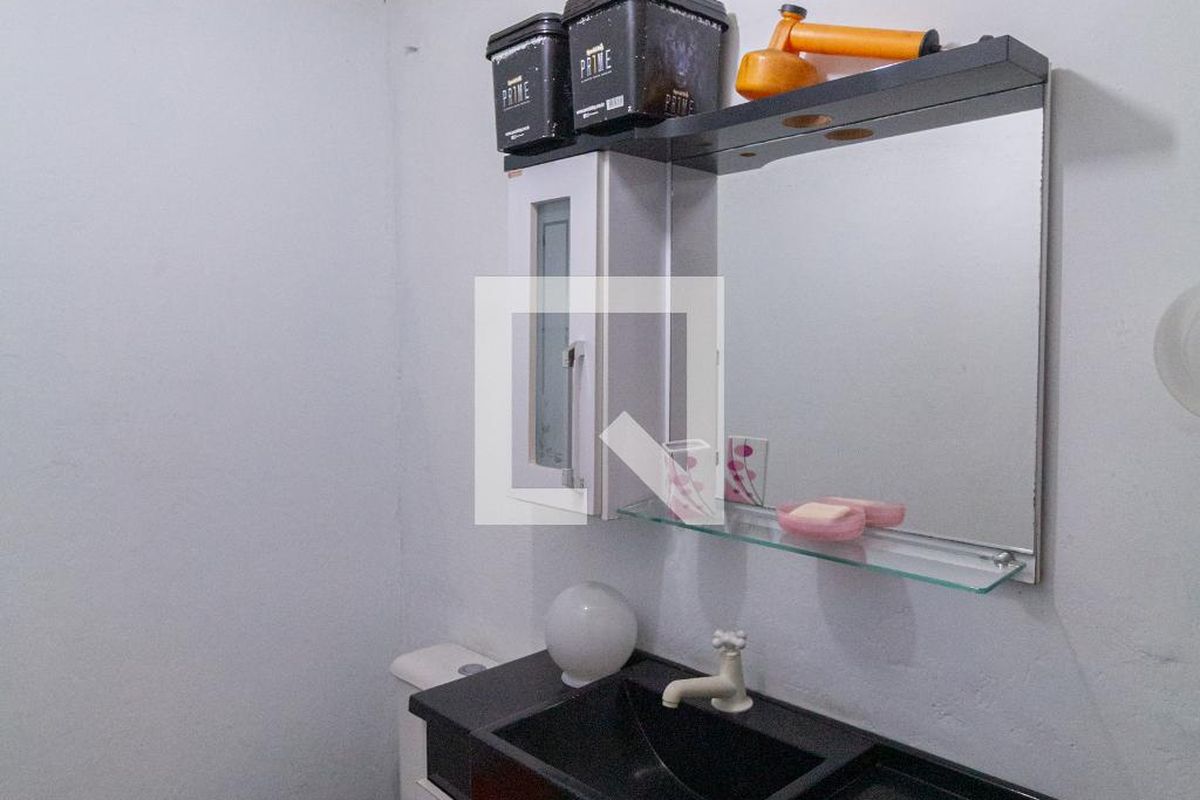 Casa, 2 quartos, 210 m² - Foto 34