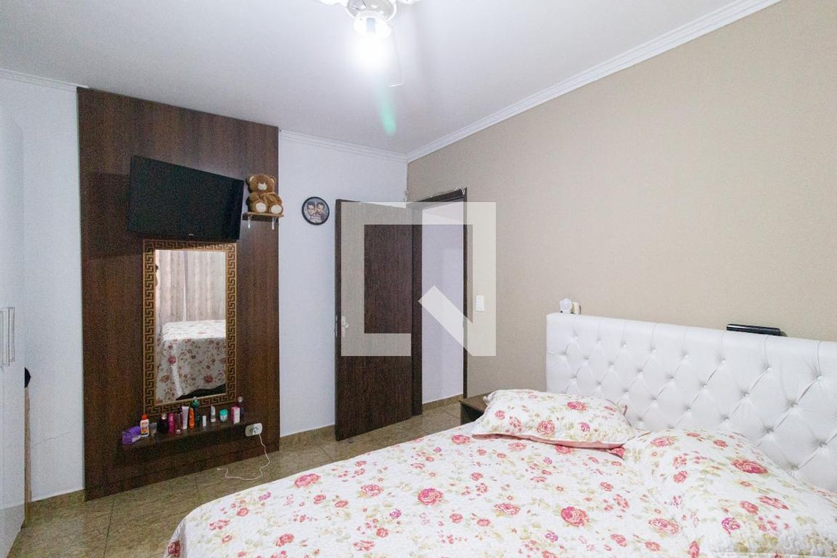 Casa, 2 quartos, 210 m² - Foto 22