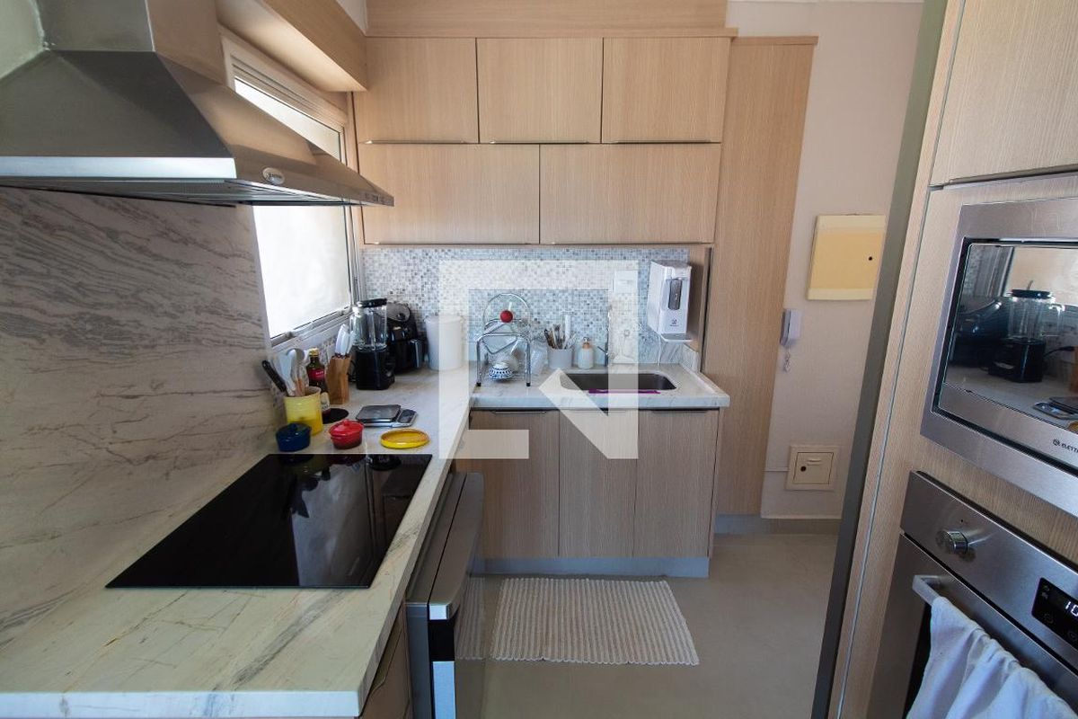 Apartamento à Venda - Lot. Alphaville Campinas, 3 Quartos,  140 m2 em , Campinas - sp | SoloBR