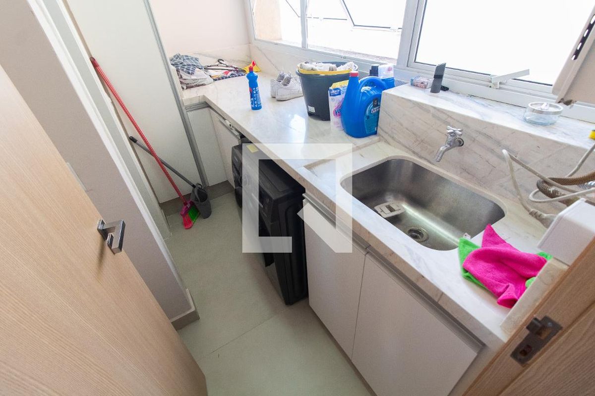 Apartamento à Venda - Lot. Alphaville Campinas, 3 Quartos,  140 m2 em , Campinas - sp | SoloBR
