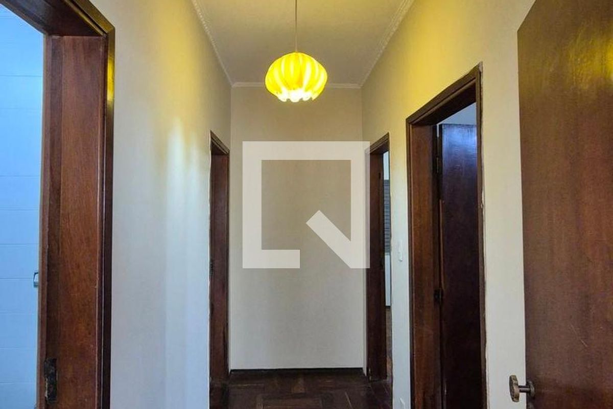 Casa à Venda - Parque Prado, 4 Quartos,  180 m2 em , Campinas - sp | SoloBR