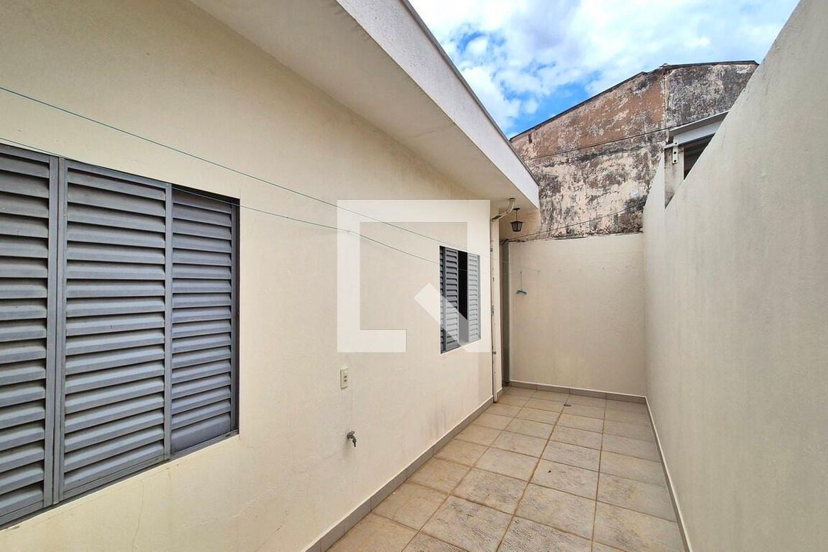 Casa à Venda - Parque Prado, 4 Quartos,  180 m2 em , Campinas - sp | SoloBR
