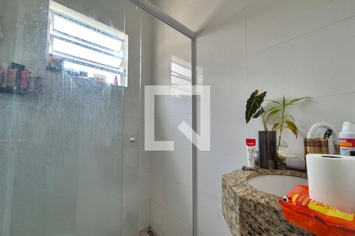 Casa à Venda - Parque Prado, 4 Quartos,  180 m2 em , Campinas - sp | SoloBR